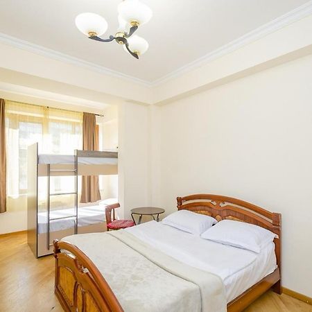 Areva Hostel & Apartment 예레반 외부 사진