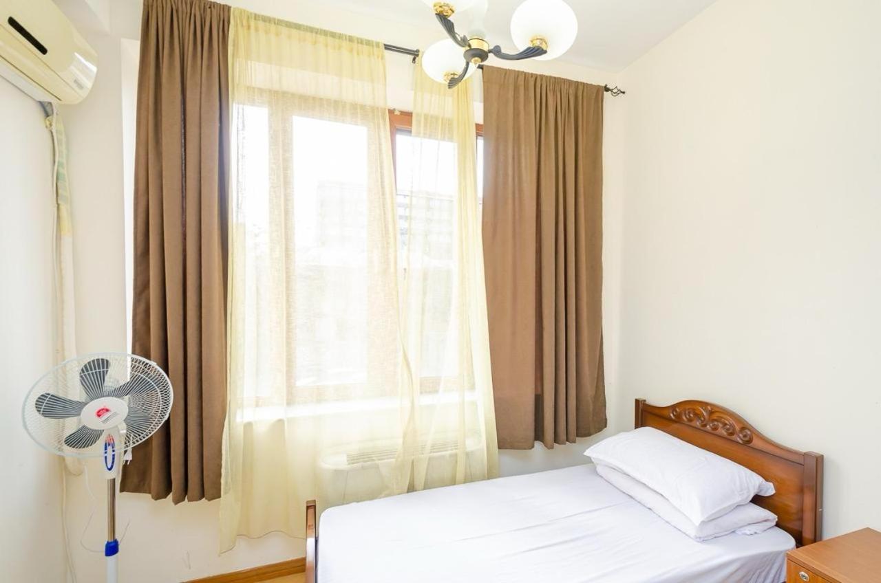 Areva Hostel & Apartment 예레반 외부 사진