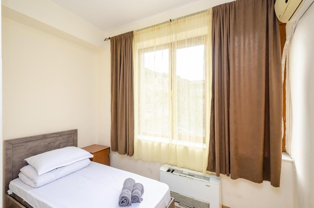 Areva Hostel & Apartment 예레반 외부 사진